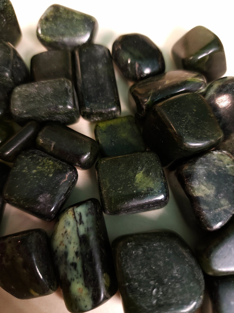 Crystals, Stones, & Gems Jungle Green Serpentine Tumbles